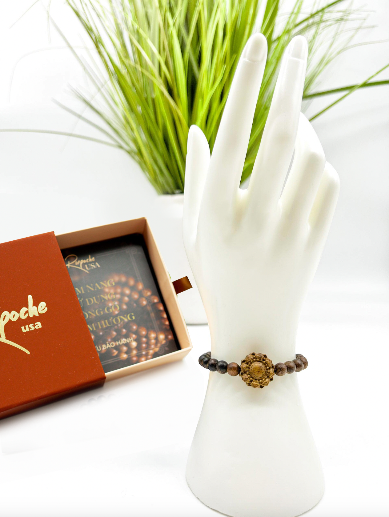 Vòng Trầm Hương Indonesia Charm Hoa Sen